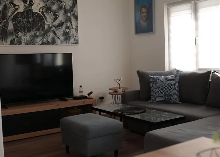 Aleksandar Ferienhaus Krcedin